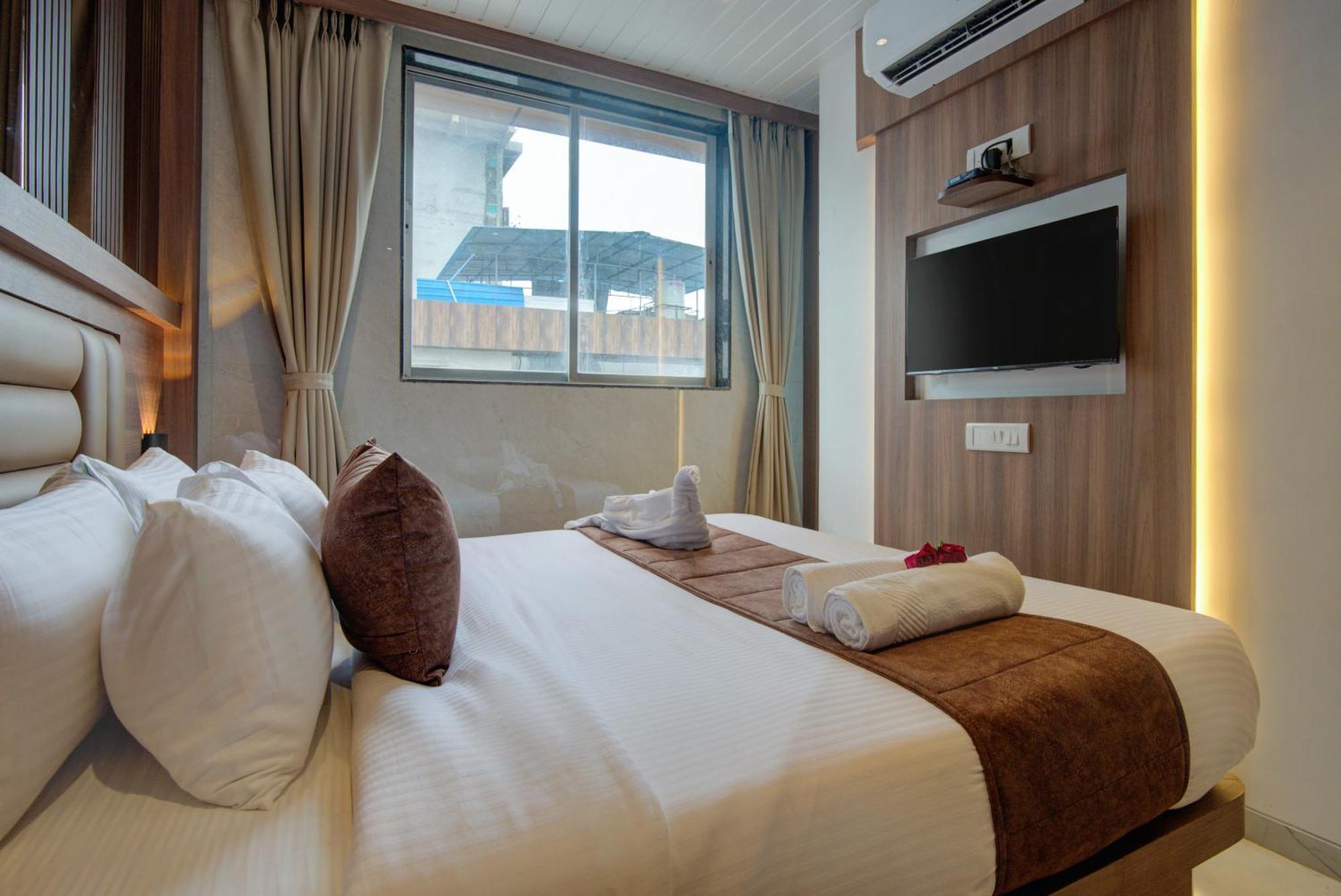 Hotel Galaxy Inn Navi Mumbai Eksteriør bilde