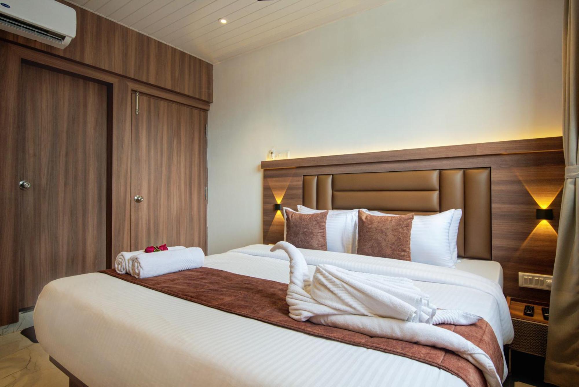 Hotel Galaxy Inn Navi Mumbai Eksteriør bilde