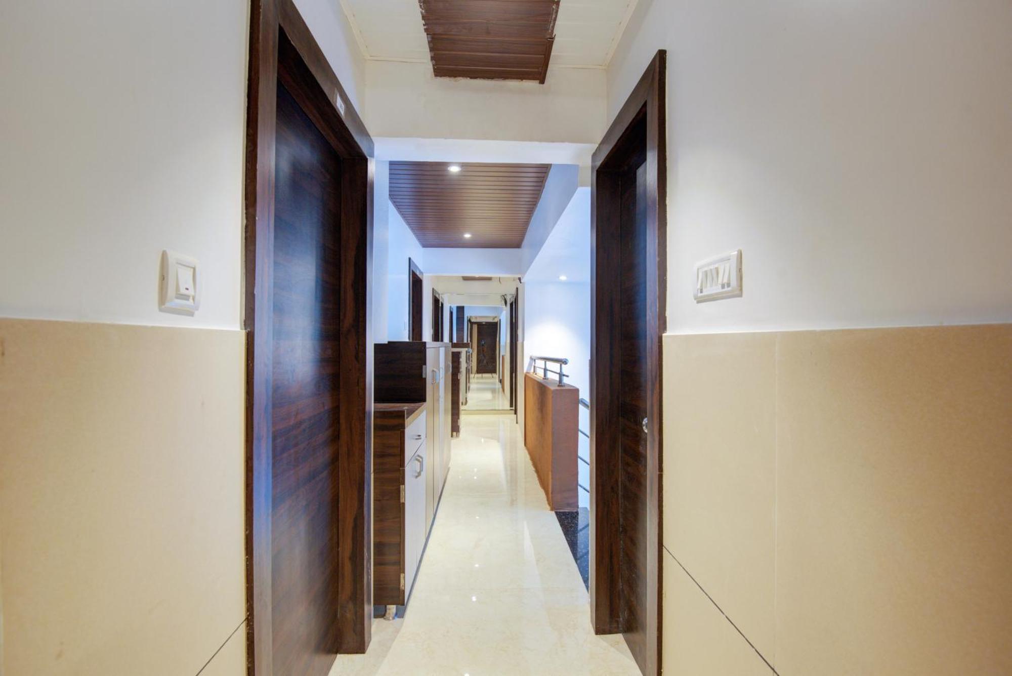 Hotel Galaxy Inn Navi Mumbai Eksteriør bilde