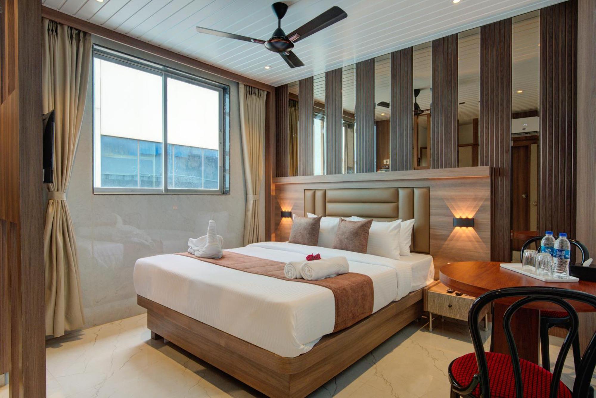 Hotel Galaxy Inn Navi Mumbai Eksteriør bilde
