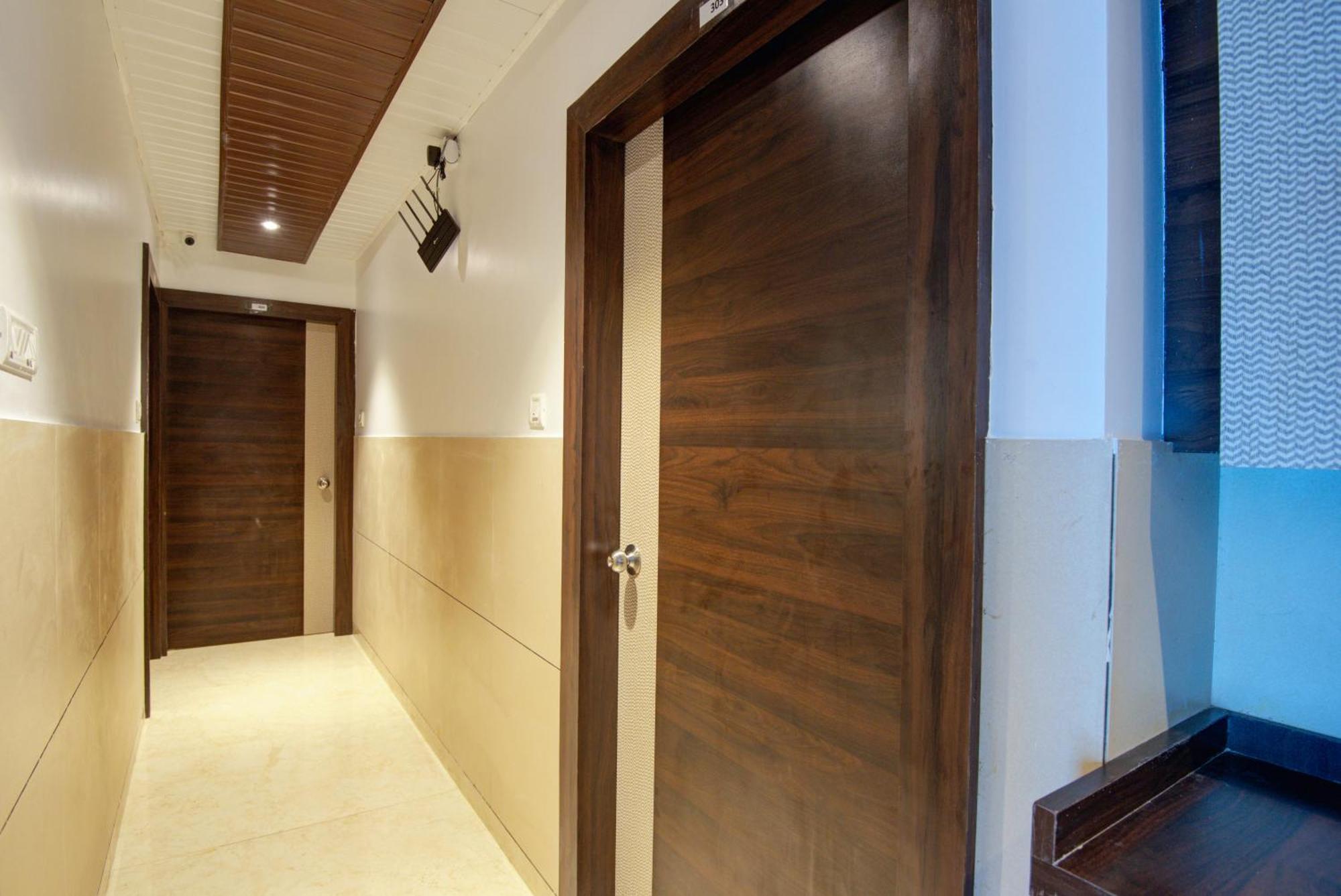 Hotel Galaxy Inn Navi Mumbai Eksteriør bilde